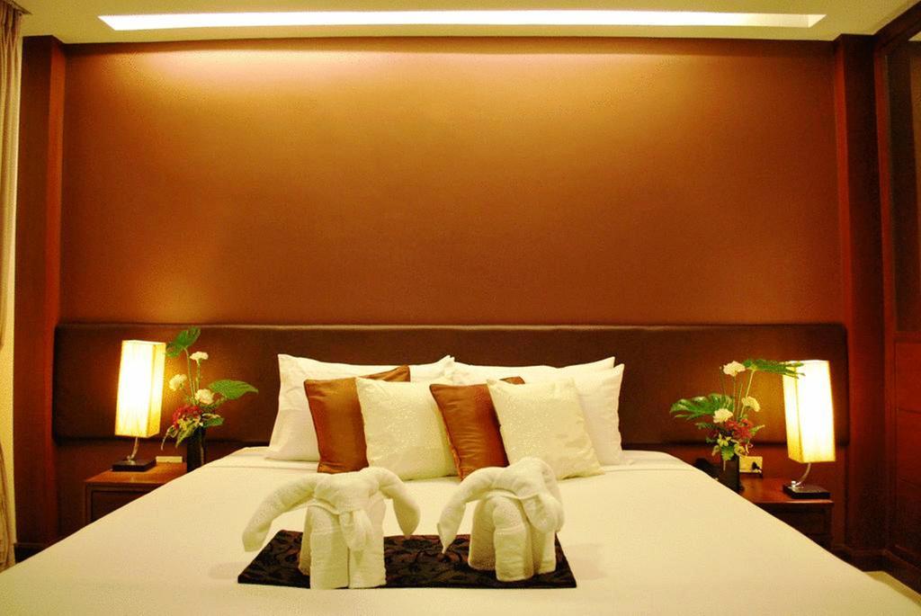 Windmill Resort Hotel Pattaya Buitenkant foto